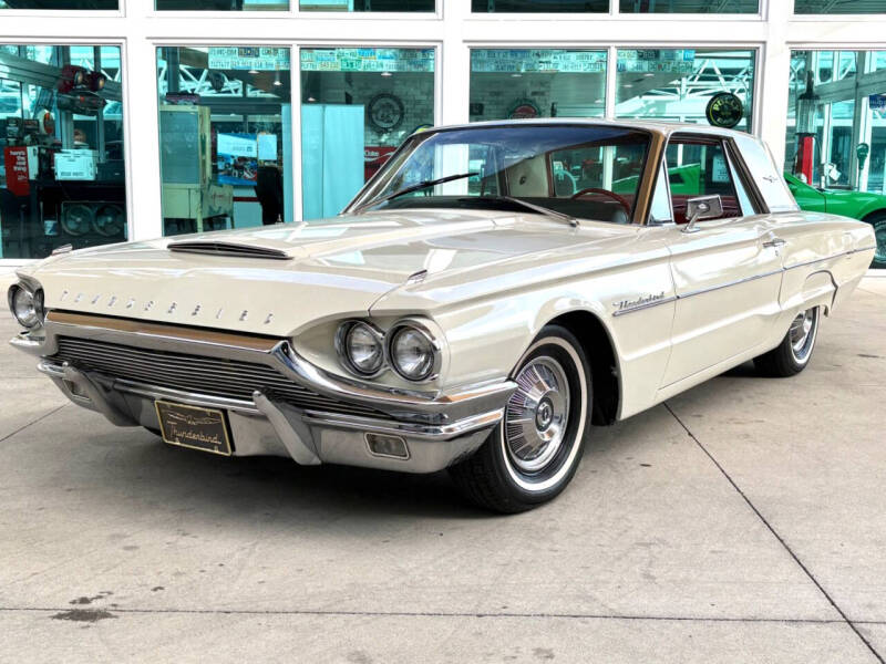 1964 Ford Thunderbird