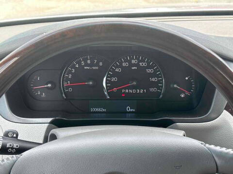 2010 Cadillac DTS Premium Collection