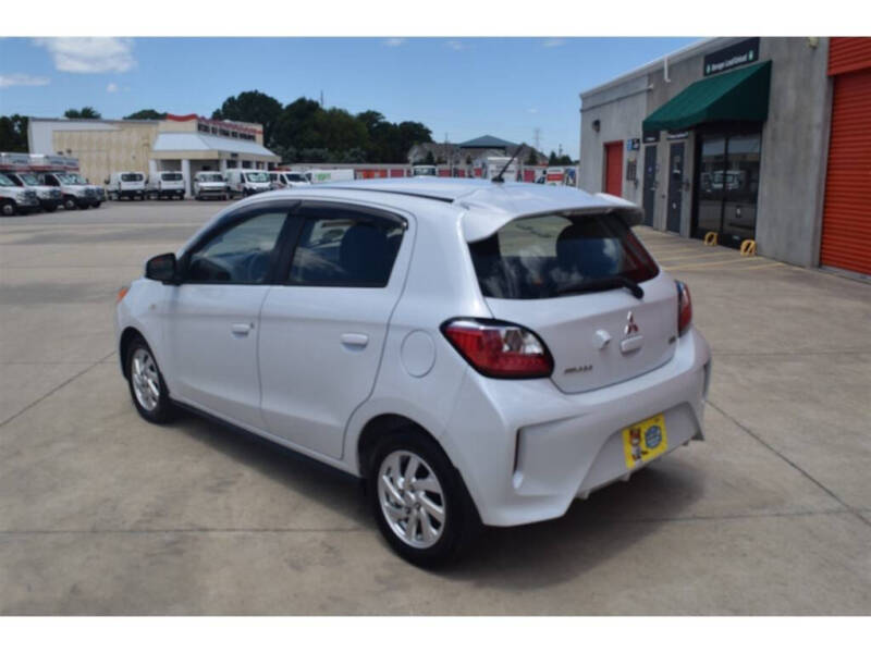 2021 Mitsubishi Mirage ES