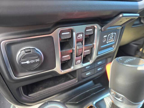 2025 Jeep Gladiator High Tide