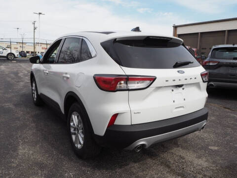 2021 Ford Escape SE