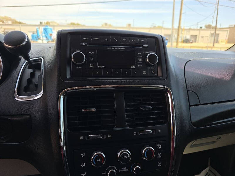 2016 Dodge Grand Caravan SE