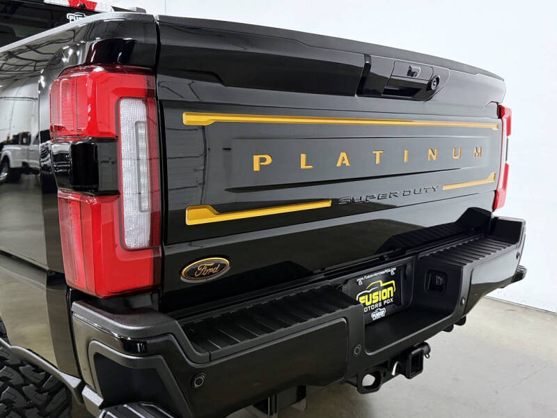 2024 Ford F-350 Super Duty Platinum