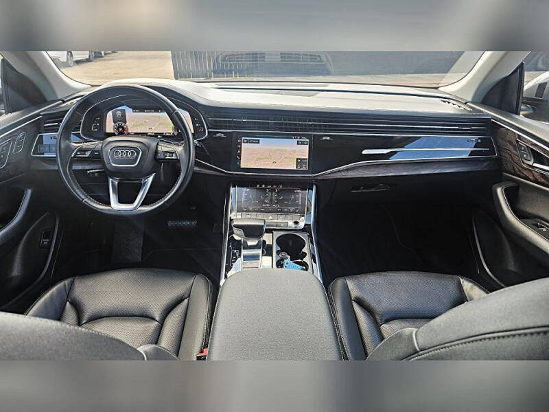 2019 Audi Q8 quattro Premium Plus 55 TFSI