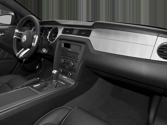 2014 Ford Mustang V6