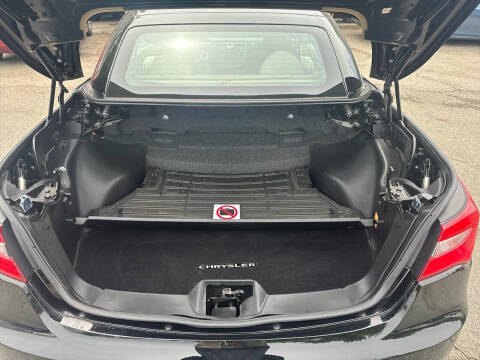2011 Chrysler 200 Limited