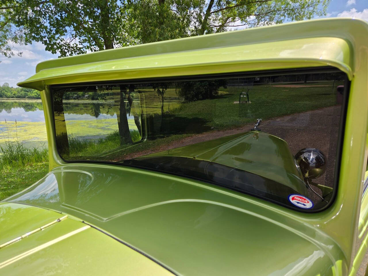 1930 Dodge 5-Window Coupe 92