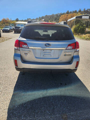 2011 Subaru Outback 2.5i Premium