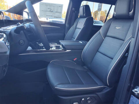 2026 Cadillac Escalade ESV Luxury