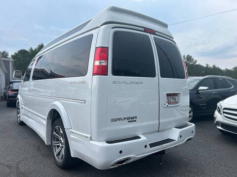2016 GMC Savana 2500