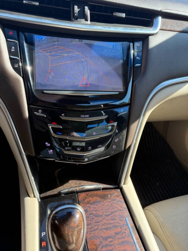 2015 Cadillac XTS Luxury