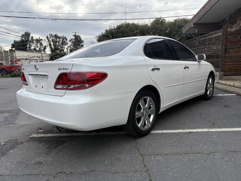 2005 Lexus ES 330