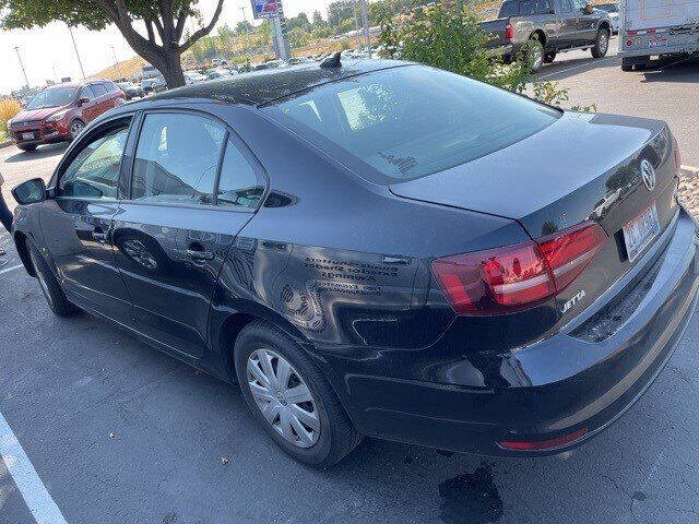 2016 Volkswagen Jetta