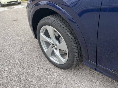 2025 Audi Q5 quattro Premium Plus TFSI