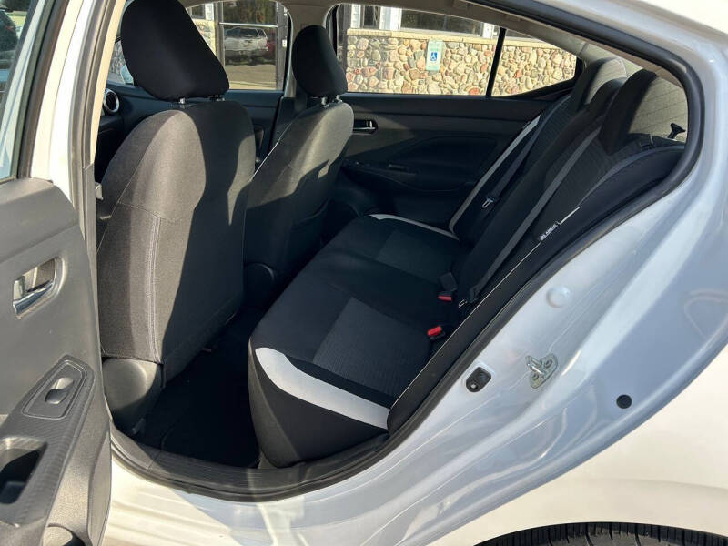 2021 Nissan Versa SV