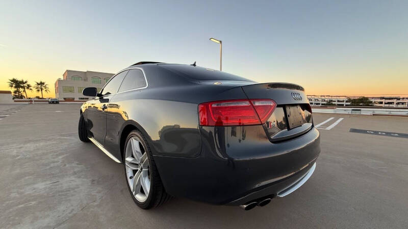 2009 Audi S5 quattro