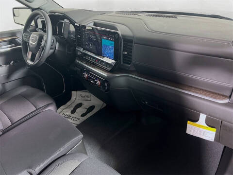 2026 GMC Sierra 1500 Elevation Standard