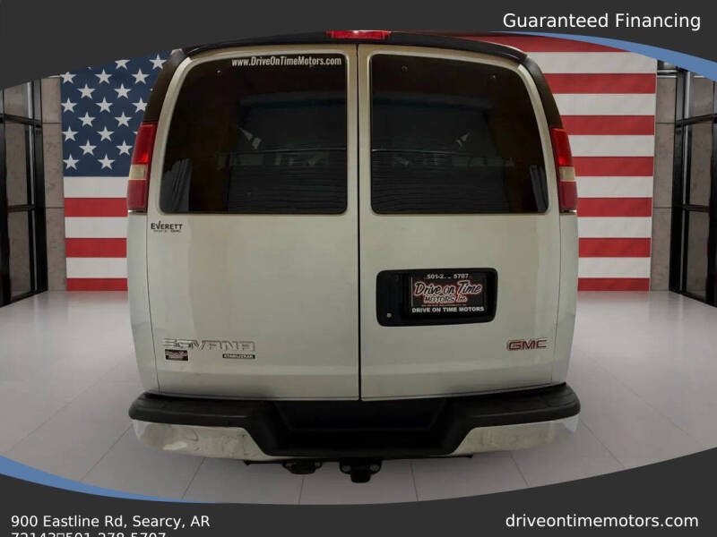 2016 GMC Savana LT 3500