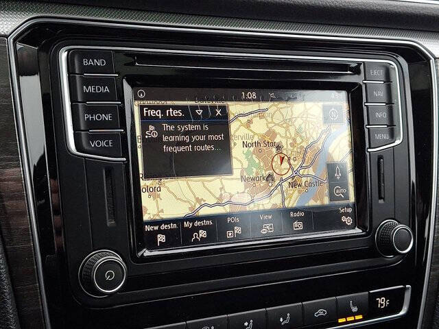 2017 Volkswagen Passat 1.8T SEL Premium