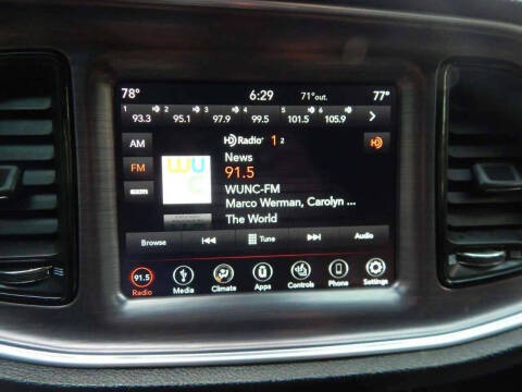 2018 Dodge Challenger SXT Plus