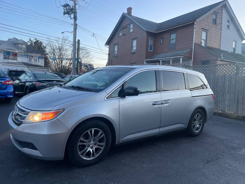 2012 Honda Odyssey null photo 8