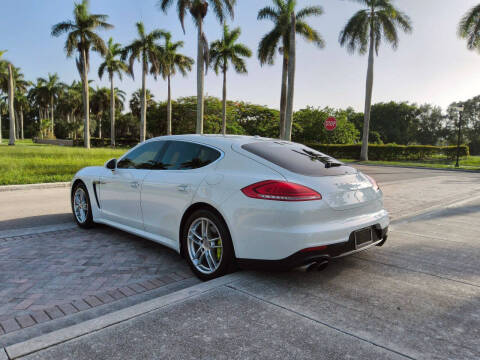 2015 Porsche Panamera S E-Hybrid
