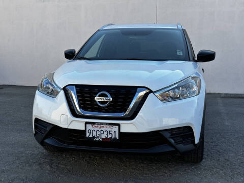 2018 Nissan Kicks S
