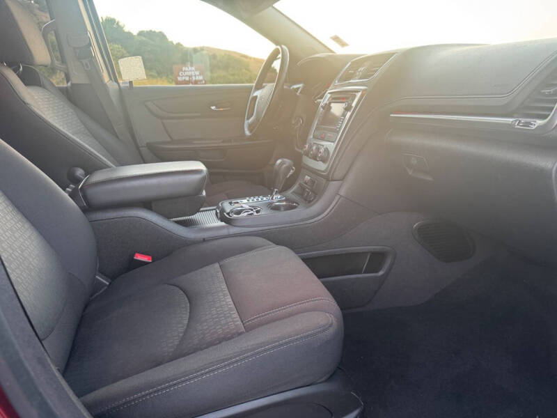 2016 GMC Acadia SLE-1
