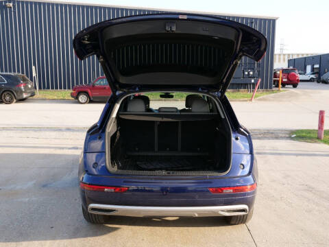 2018 Audi Q5 2.0T quattro Premium Plus