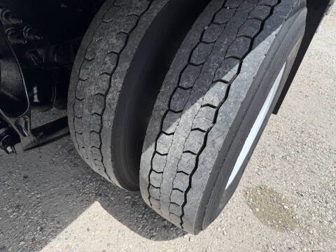 2018 International DuraStar 4300