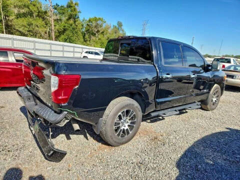 2021 Nissan Titan