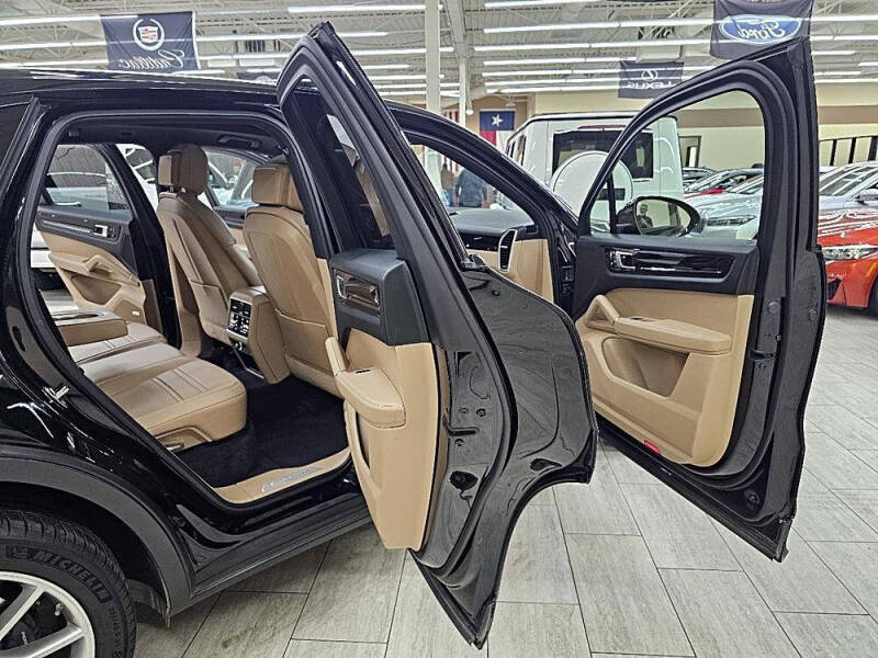 2020 Porsche Cayenne