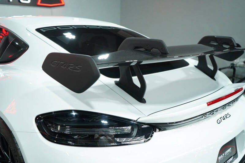 2023 Porsche 718 Cayman GT4 RS