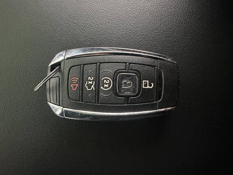 2017 Lincoln Continental Reserve