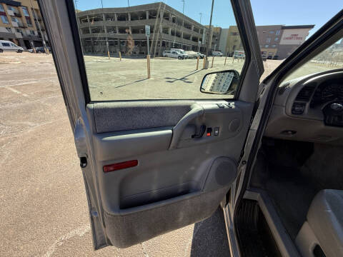 2001 Chevrolet Astro LS