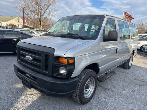 2014 Ford E-Series E-350 SD XL