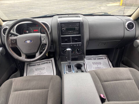 2010 Ford Explorer XLT