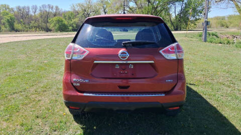 2015 Nissan Rogue S