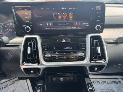 2022 Kia Sorento SX