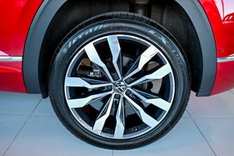 2022 Volkswagen Atlas Cross Sport V6 SEL Premium R-Line 4Motion