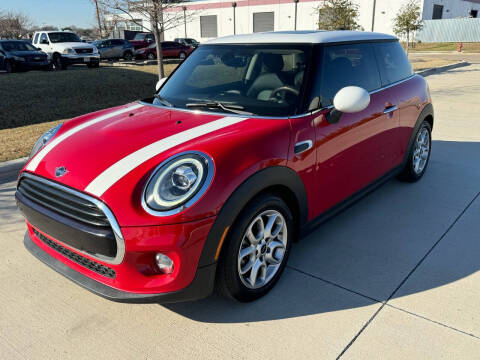 2019 MINI Hardtop 2 Door for sale at Grand Prairie Auto Sales in Grand Prairie TX