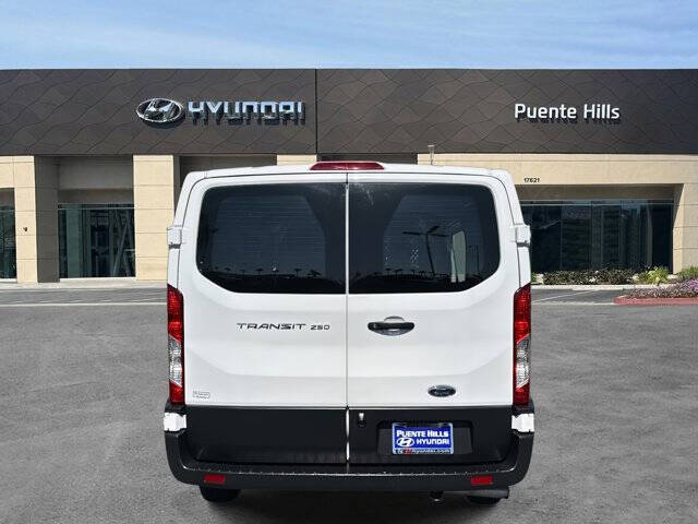 2023 Ford Transit