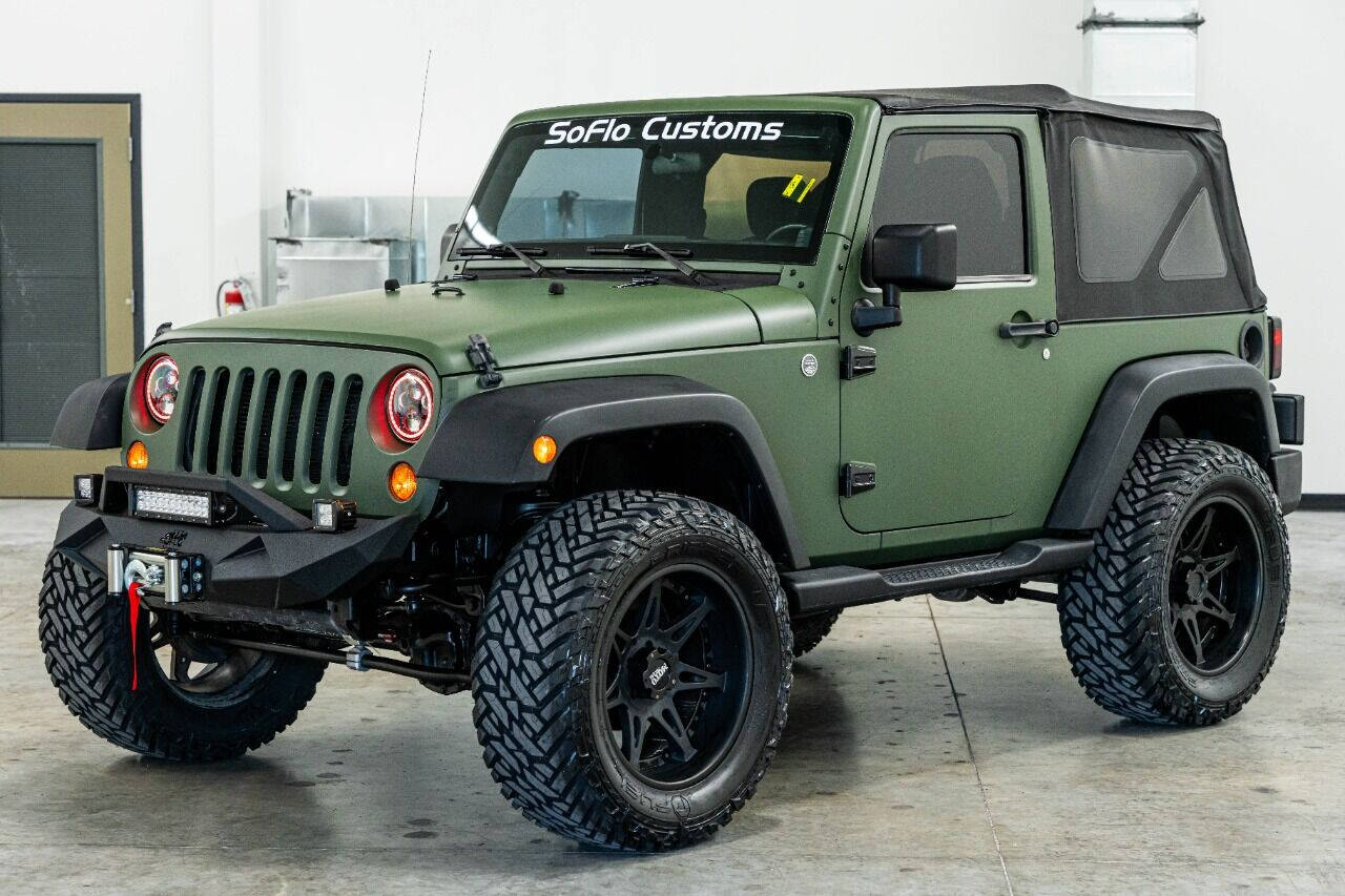 2013 JEEP Wrangler SUV / Crossover - $24,999