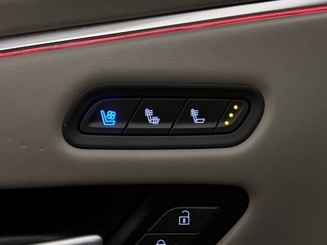 2023 Cadillac Escalade ESV Premium Luxury Platinum