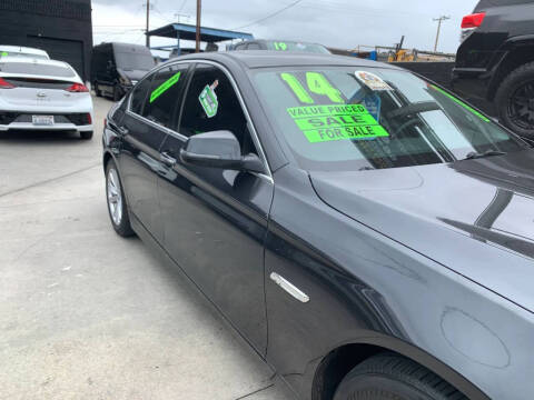 2014 BMW 5 Series 528i