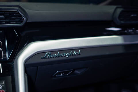 2020 Lamborghini Urus
