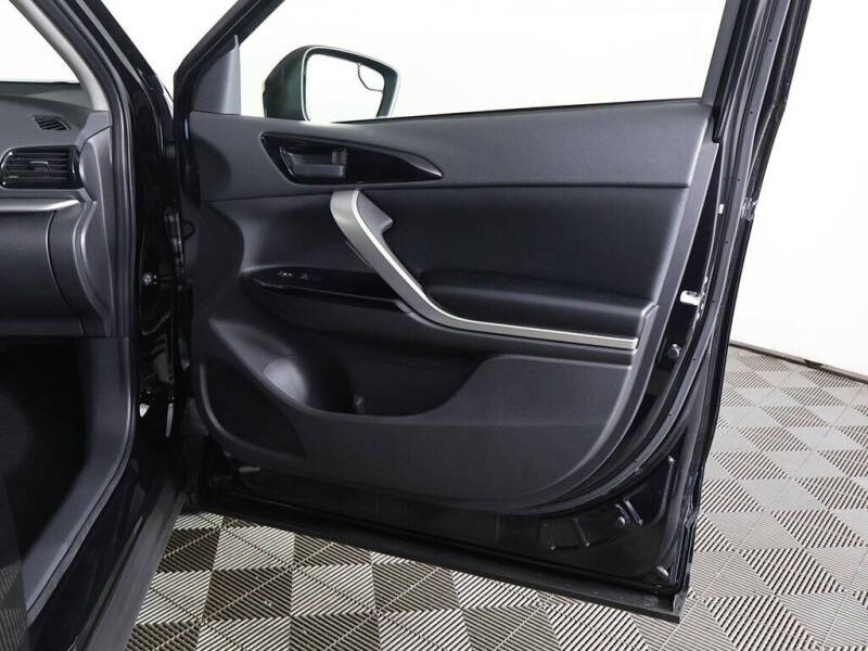 2026 Mitsubishi Eclipse Cross LE