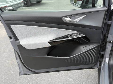 2026 Volkswagen ID.4 Pro