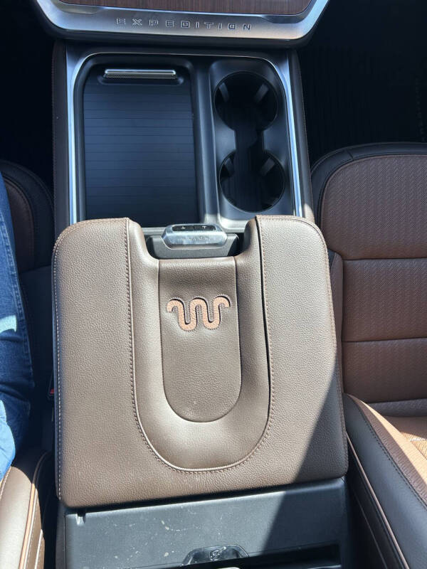 2026 Ford Expedition MAX King Ranch