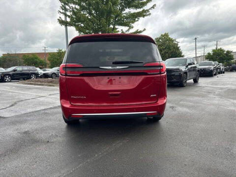 2024 Chrysler Pacifica Pinnacle